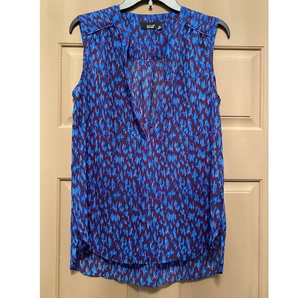 a.n.a. 1/2 Button Sleeveless Sheer Top size Medium - Picture 1 of 3
